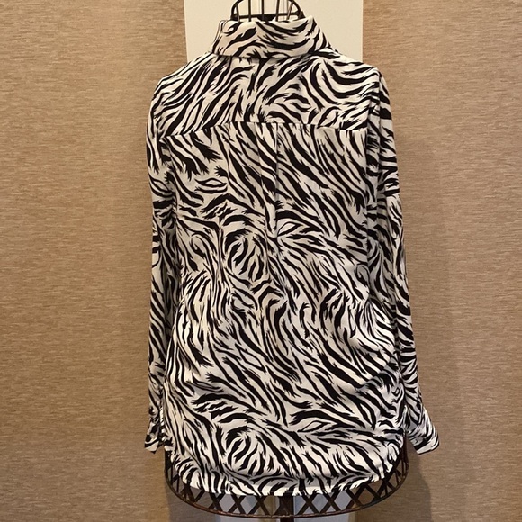 Halogen black and white zebra print blouse - Picture 7 of 7